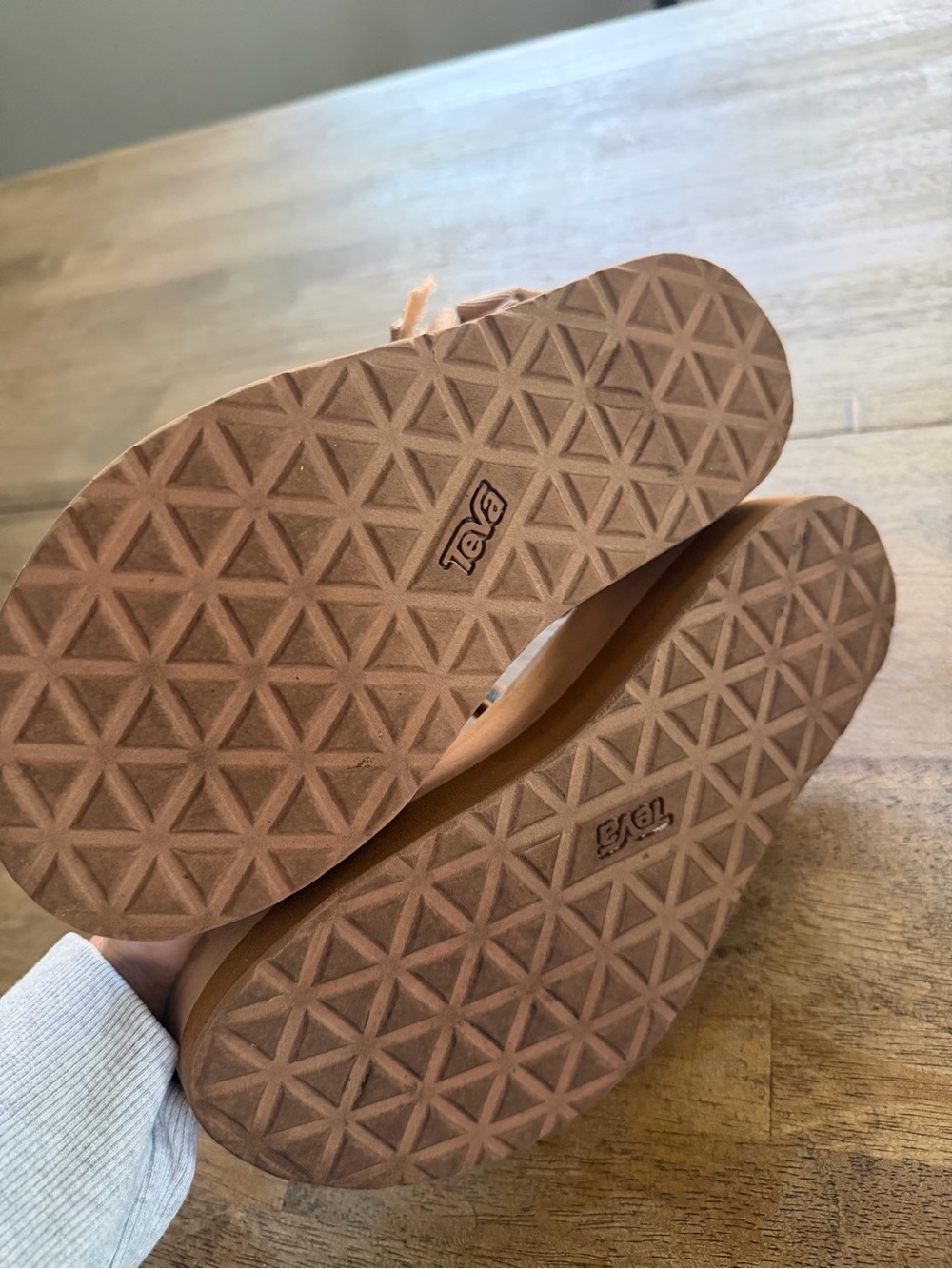 Teva Women's Sandals Blush Tan Strappy Outdoor Sandals - Picture 4 of 5